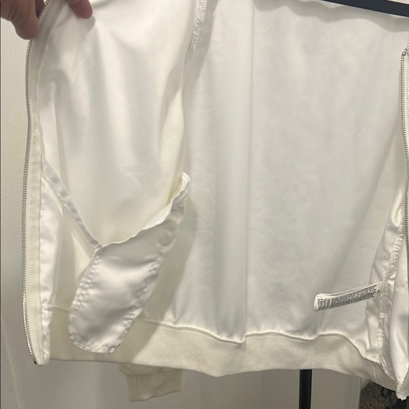 Forever 21 White Lace Bomber Jacket - Picture 6 of 6